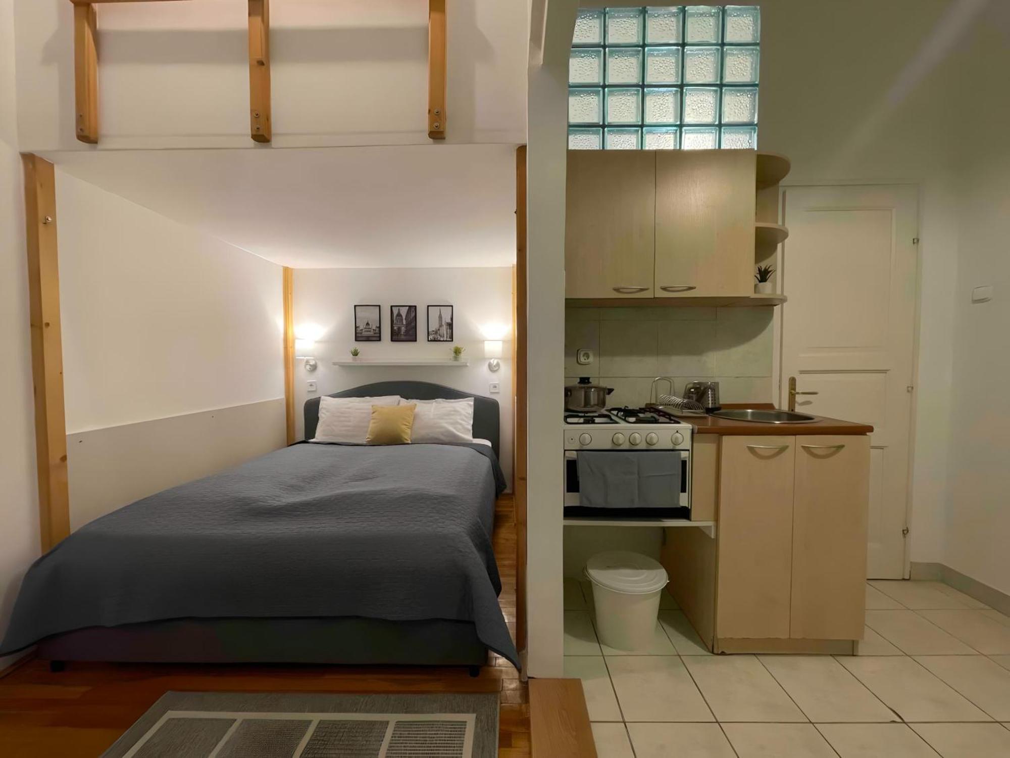 R172 Elitehost Raday Studio Apartment Budapest Luaran gambar
